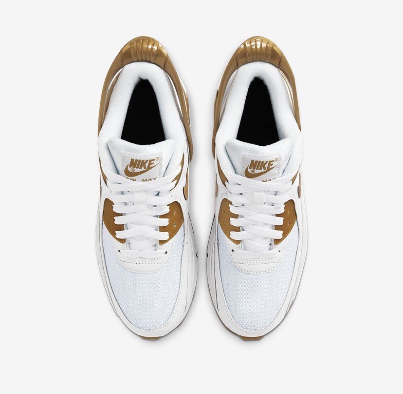 Nike Air Max 90 Flyease White Metallic 